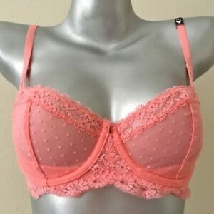 VICTORIA SECRET ORANGE LACE BRA